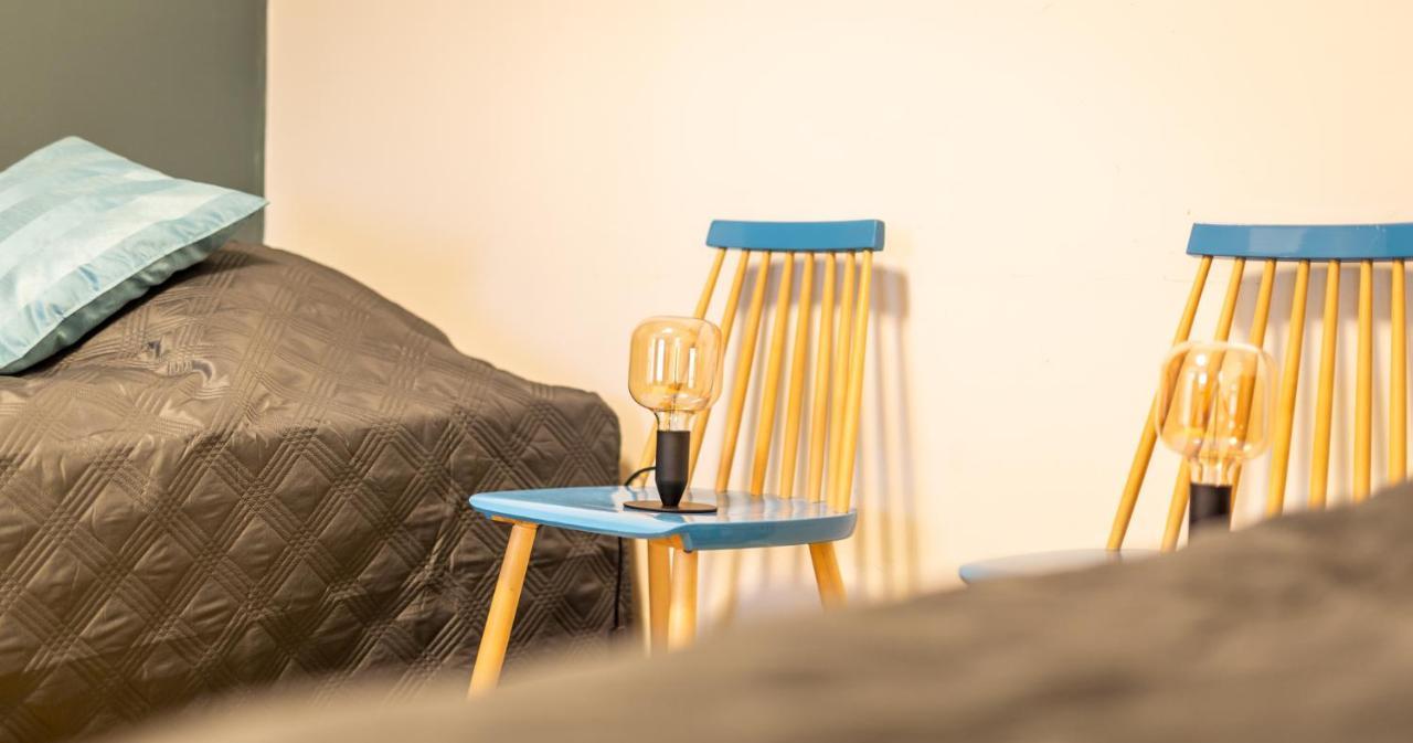 Kulkuri Hostellit Haemeenlinna エクステリア 写真