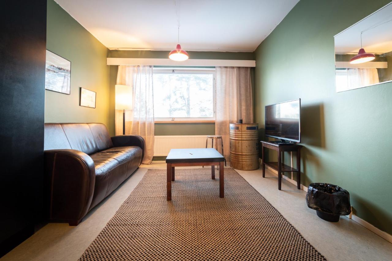 Kulkuri Hostellit Haemeenlinna エクステリア 写真