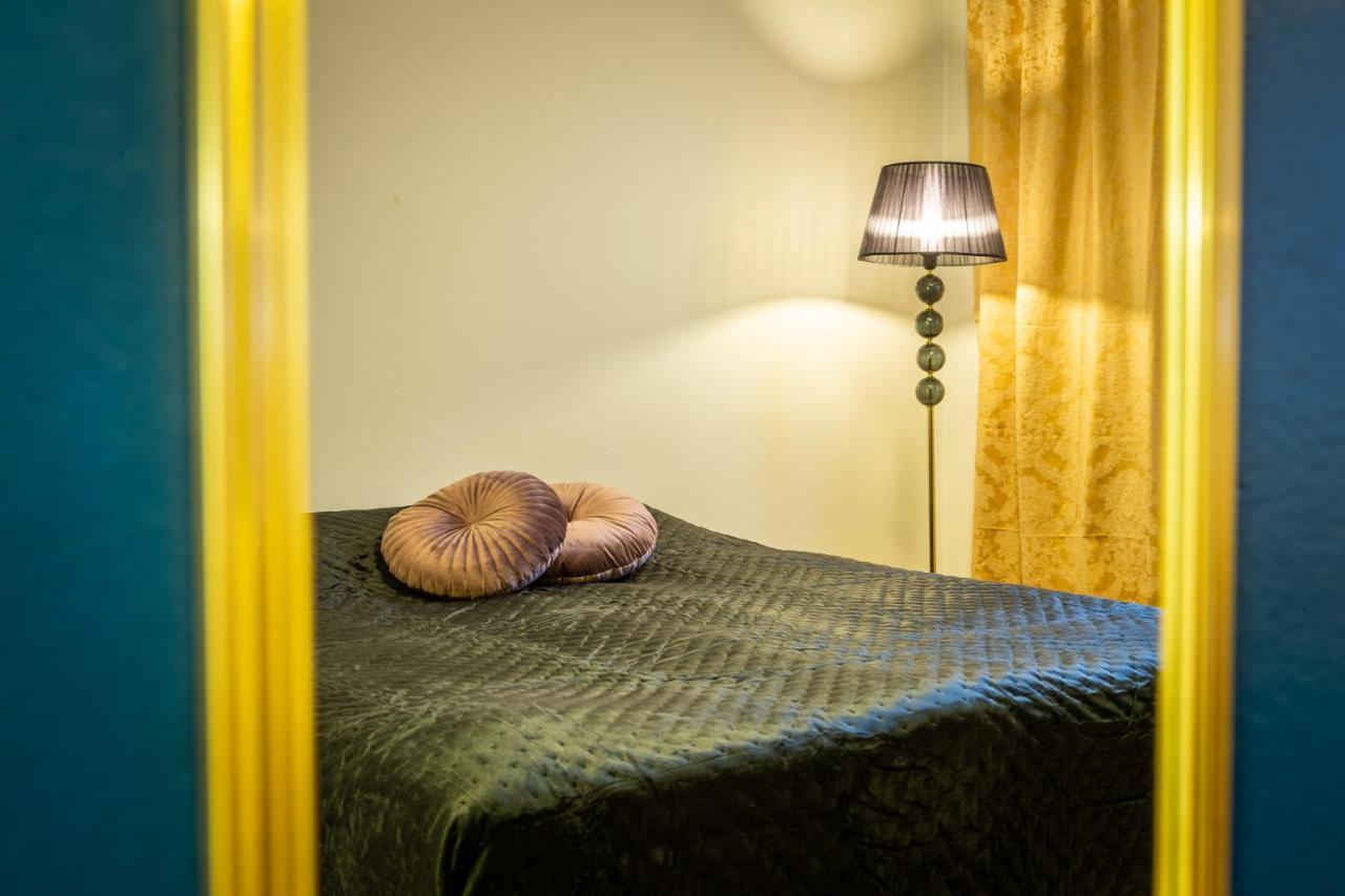 Kulkuri Hostellit Haemeenlinna エクステリア 写真