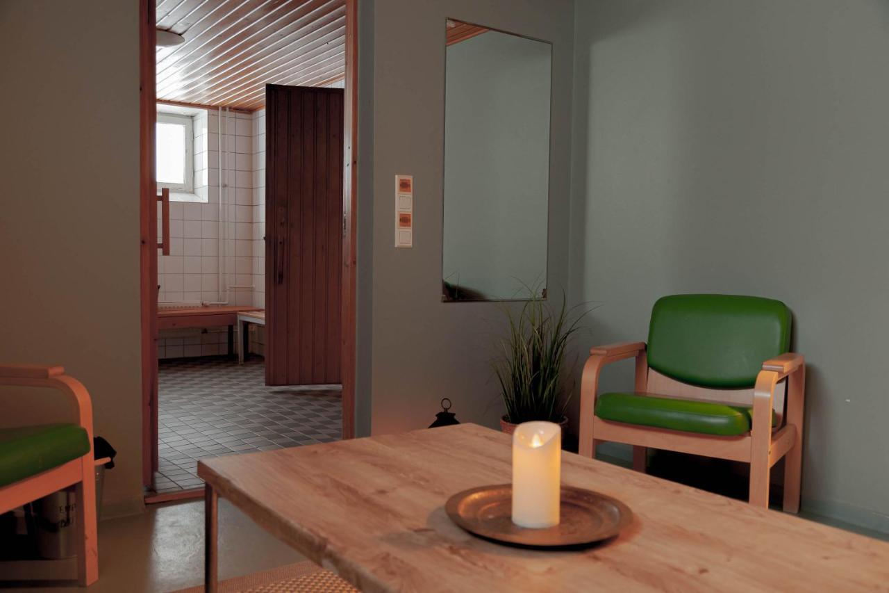 Kulkuri Hostellit Haemeenlinna エクステリア 写真