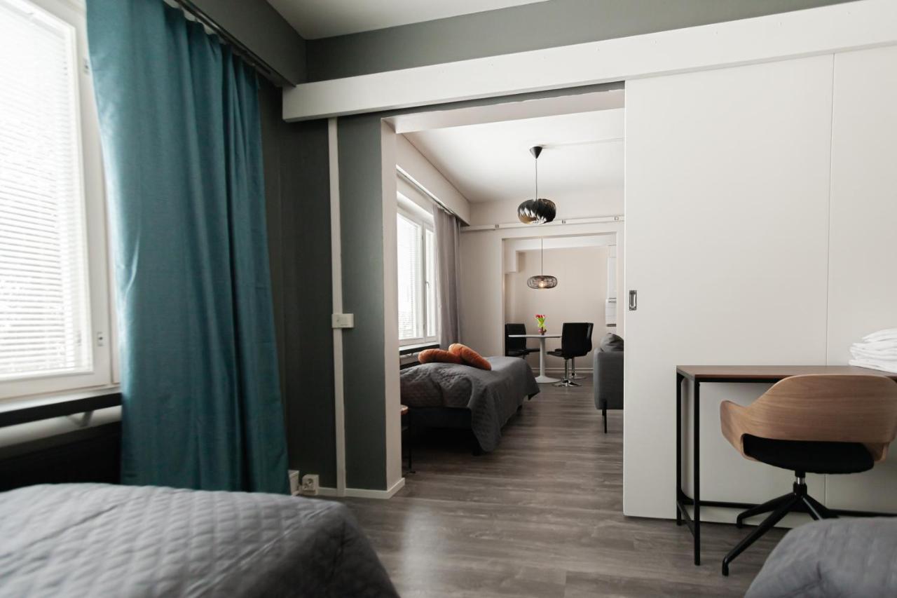 Kulkuri Hostellit Haemeenlinna エクステリア 写真
